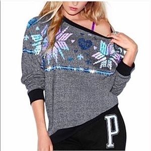 PINK by Victoria’s Secret Snowflake crewneck